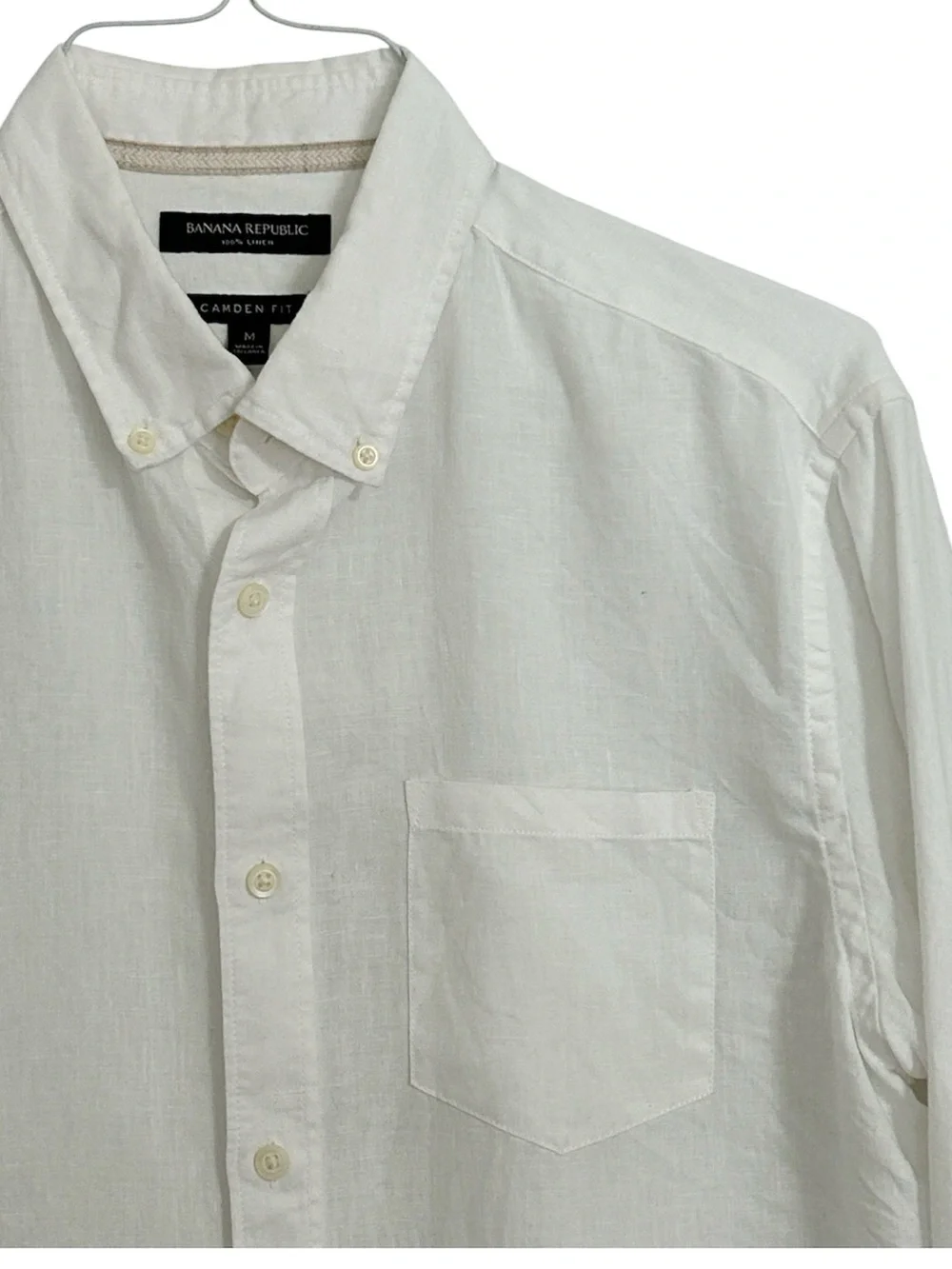 Banana Republic Camden Fit White 100% Linen Button-Down Shirt. Size Medium.